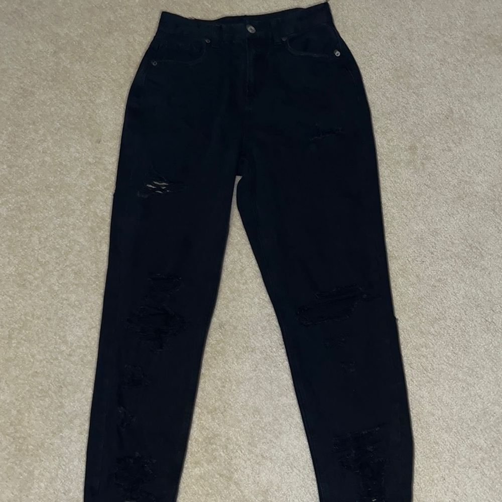 Black curvy mom jean